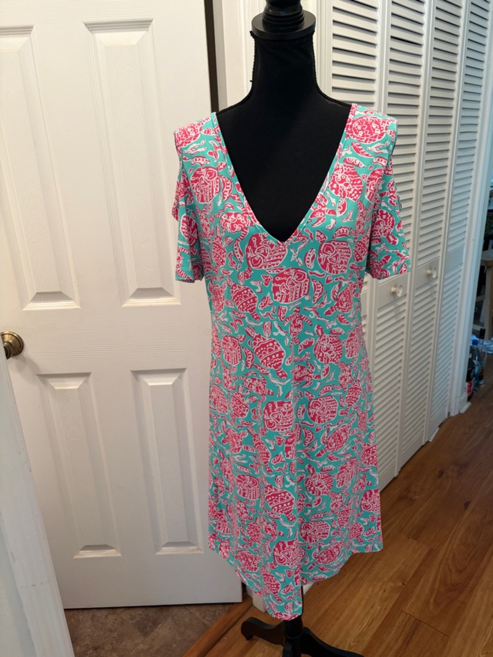 Banana Boat UPF 50+ Vibrant V-Neck Turtle Printed Dress